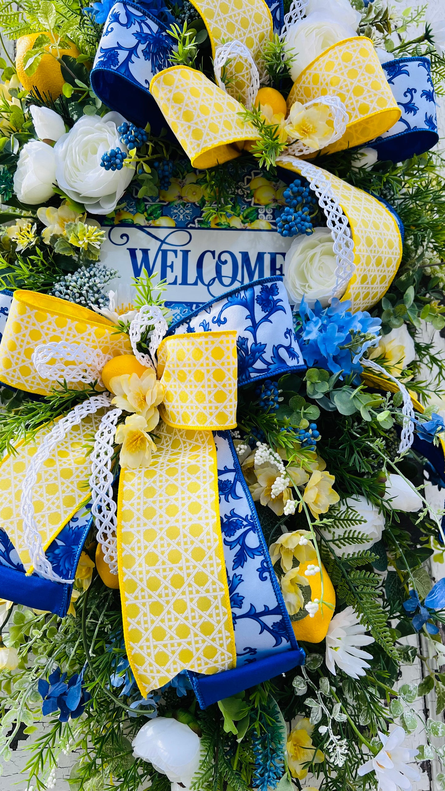 “Blueberry Lemonade” Lemon Welcome Door Swag, Spring Floral Front Porch Decor, Summer Lemon Housewarming Gift