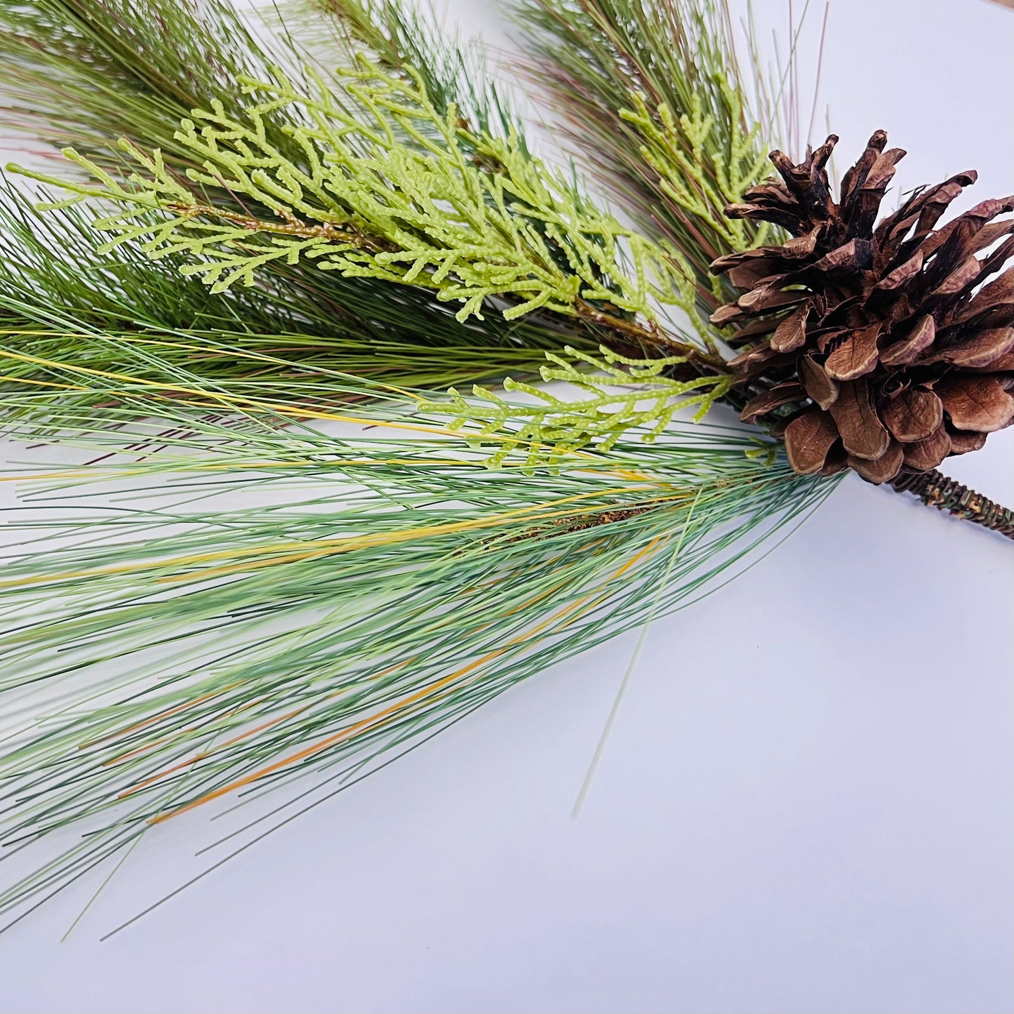 20" Mixed Long Needle Pine Spray